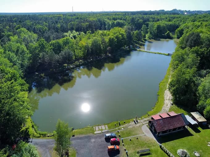Łowisko Stowarzyszenie Wędkarskie Piast - Rybaczówka